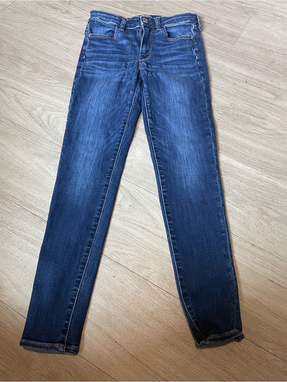 American Eagle Outfitters Women's Dark Blue Skinny Jeans